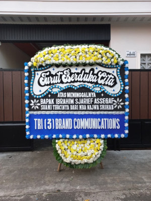 Papan Bunga Duka di Wonodadi